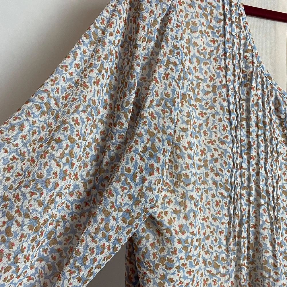 Tommy Hilfiger Womenʻs 3/4 Sleeve Pleated Tan | Blue Floral Lined Blouse XL